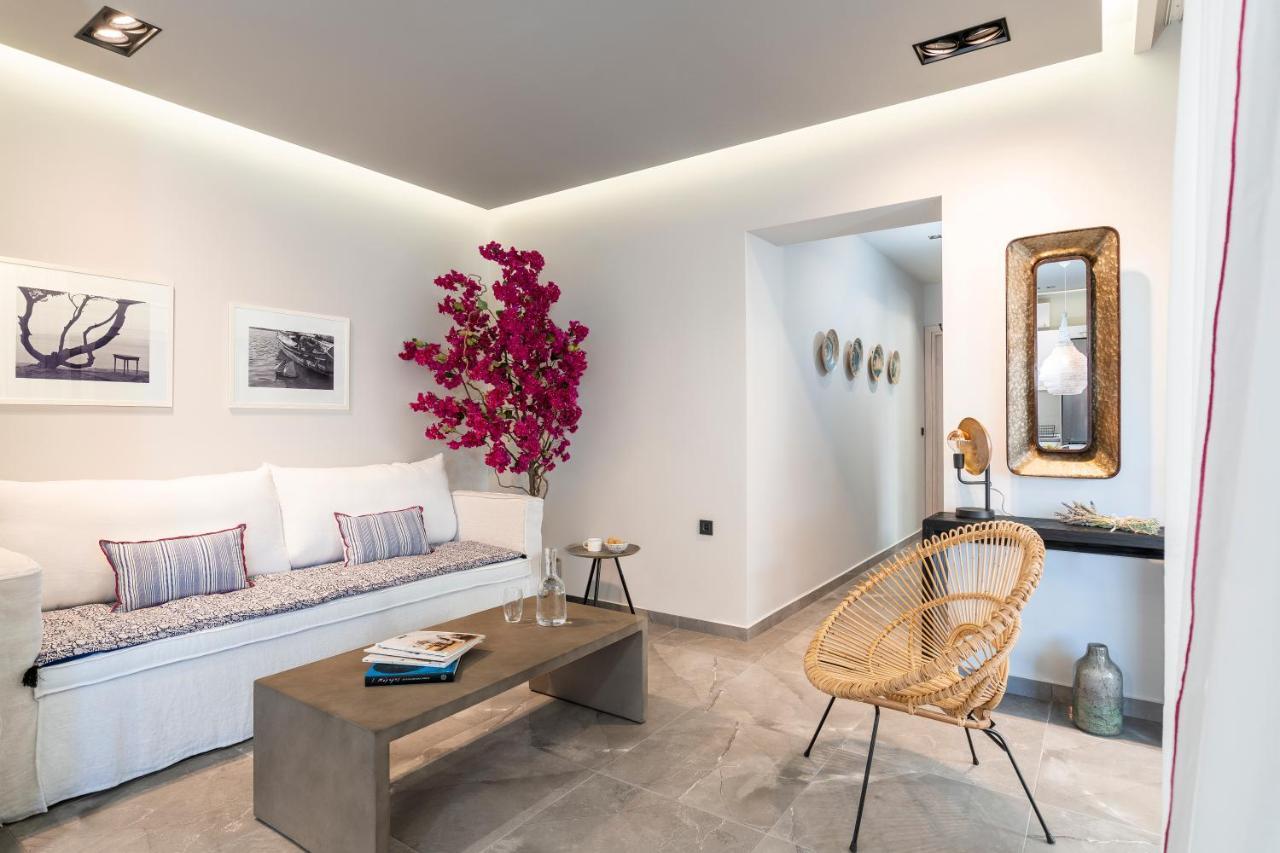 Elia & Anthos Deluxe Suites 익시아 외부 사진