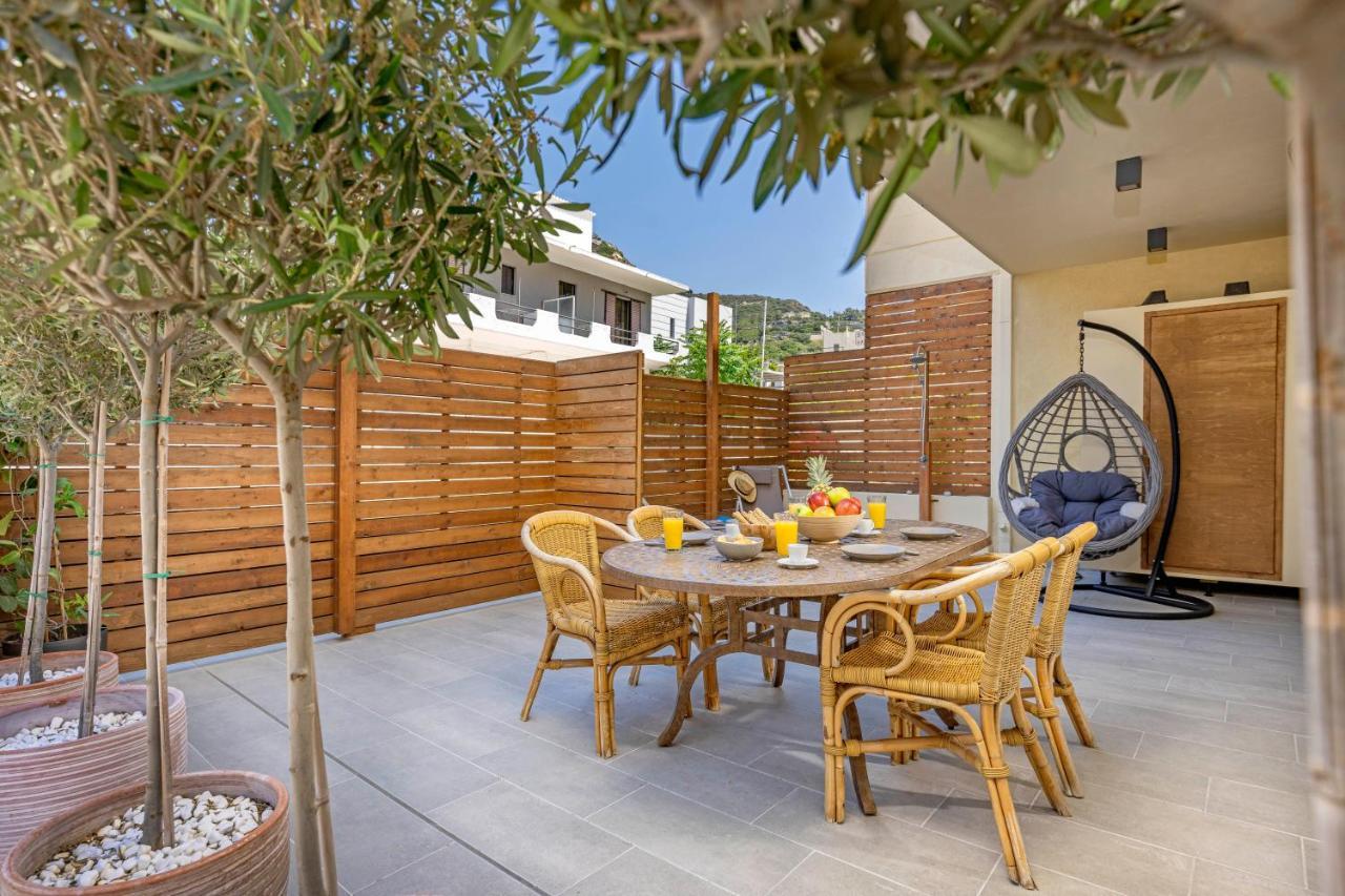 Elia & Anthos Deluxe Suites 익시아 외부 사진