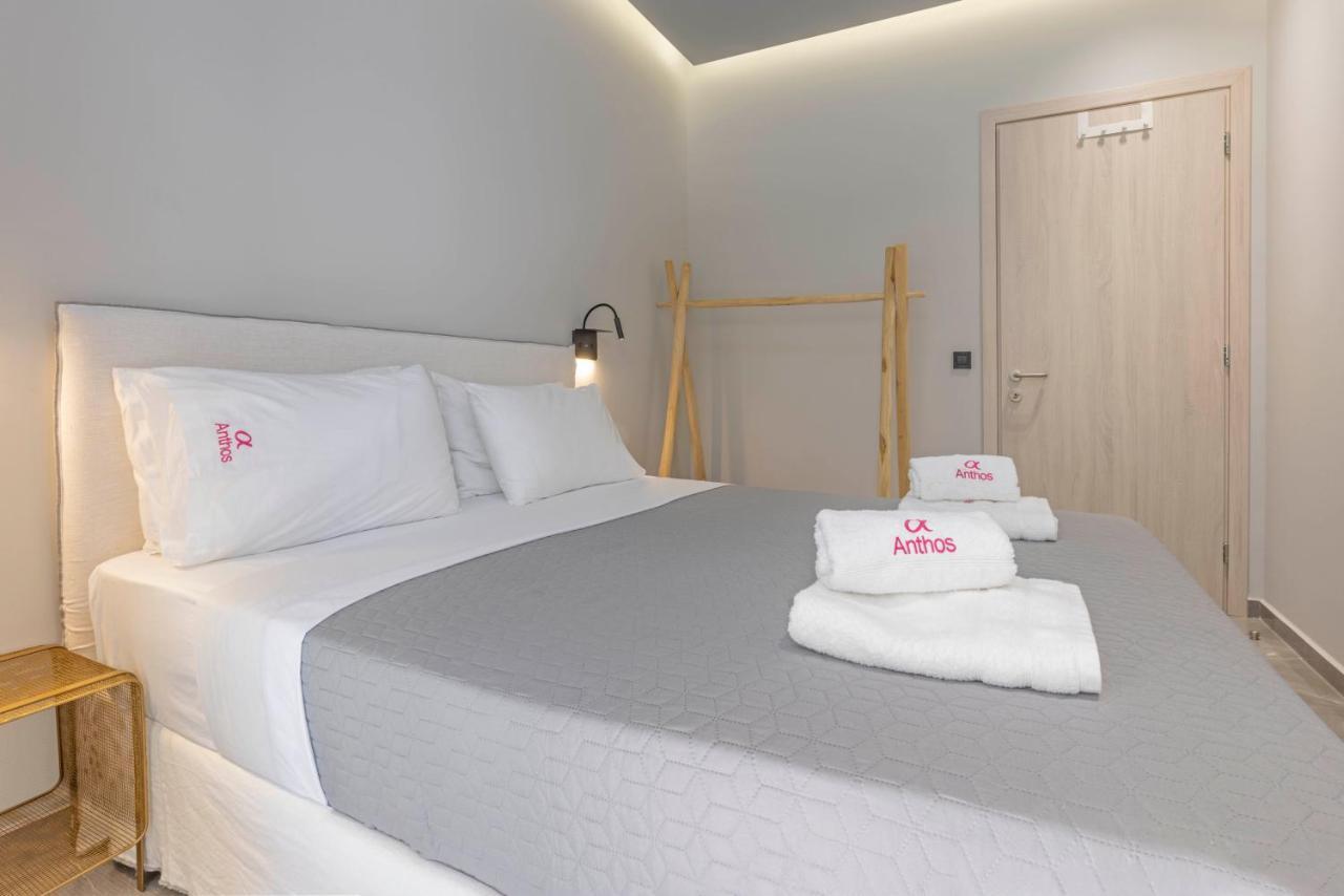 Elia & Anthos Deluxe Suites 익시아 외부 사진