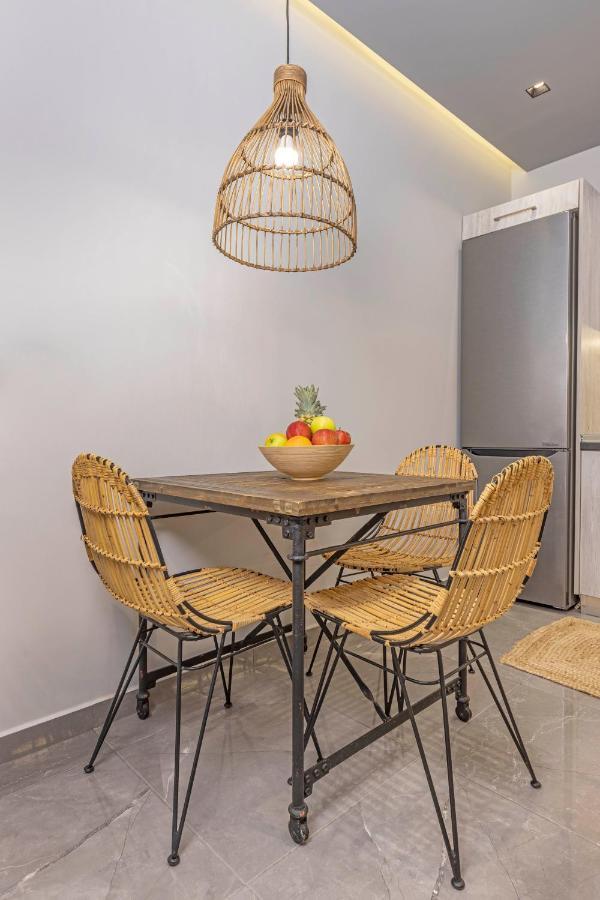 Elia & Anthos Deluxe Suites 익시아 외부 사진