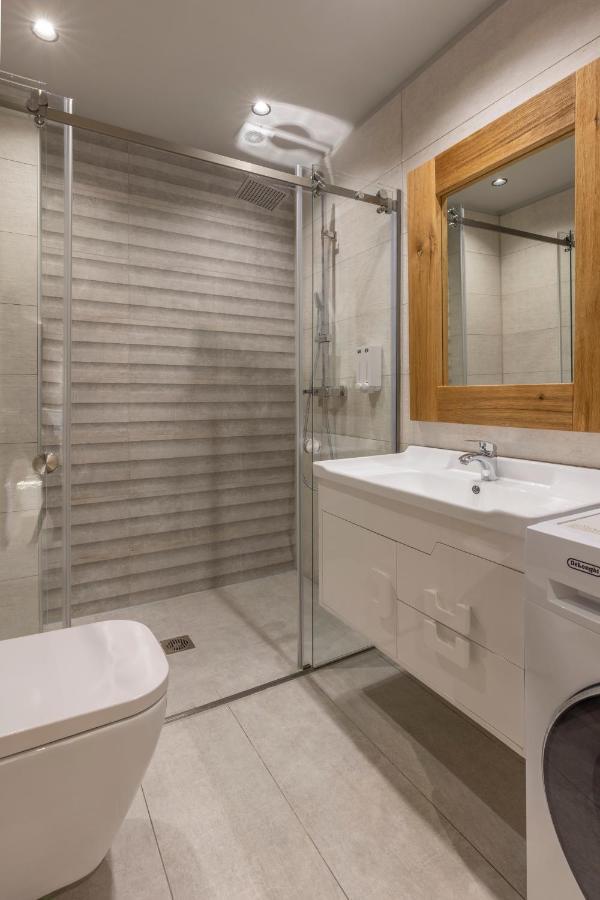 Elia & Anthos Deluxe Suites 익시아 외부 사진