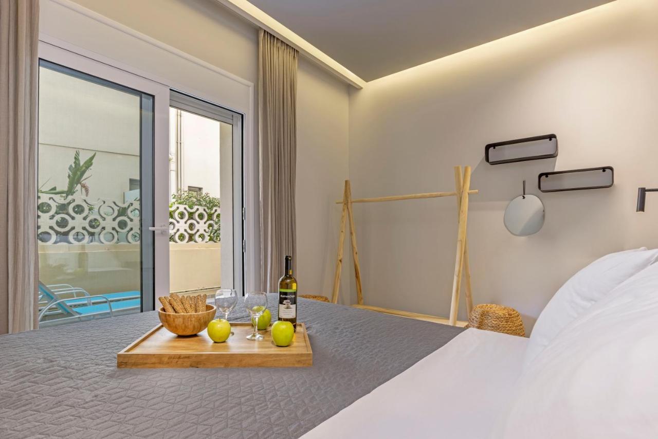 Elia & Anthos Deluxe Suites 익시아 외부 사진