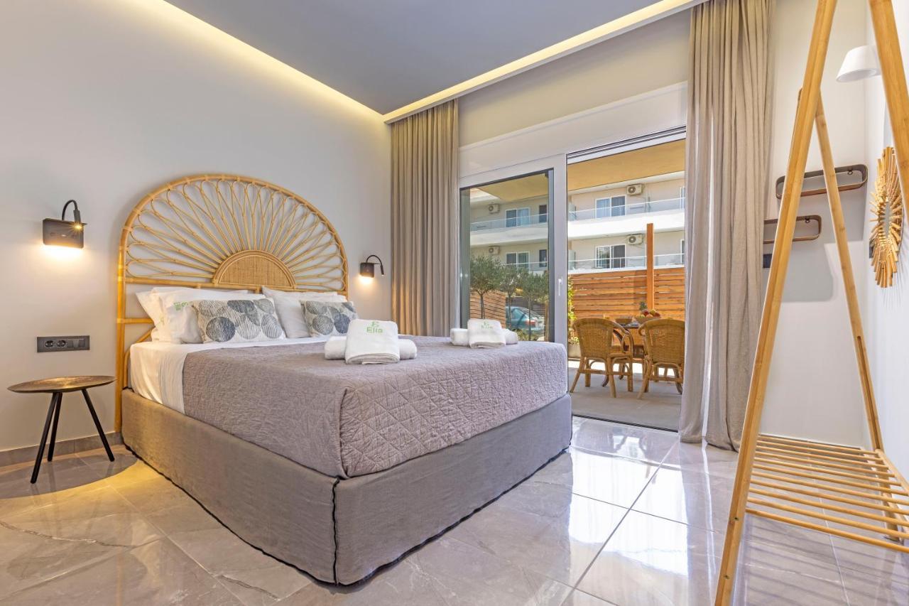 Elia & Anthos Deluxe Suites 익시아 외부 사진